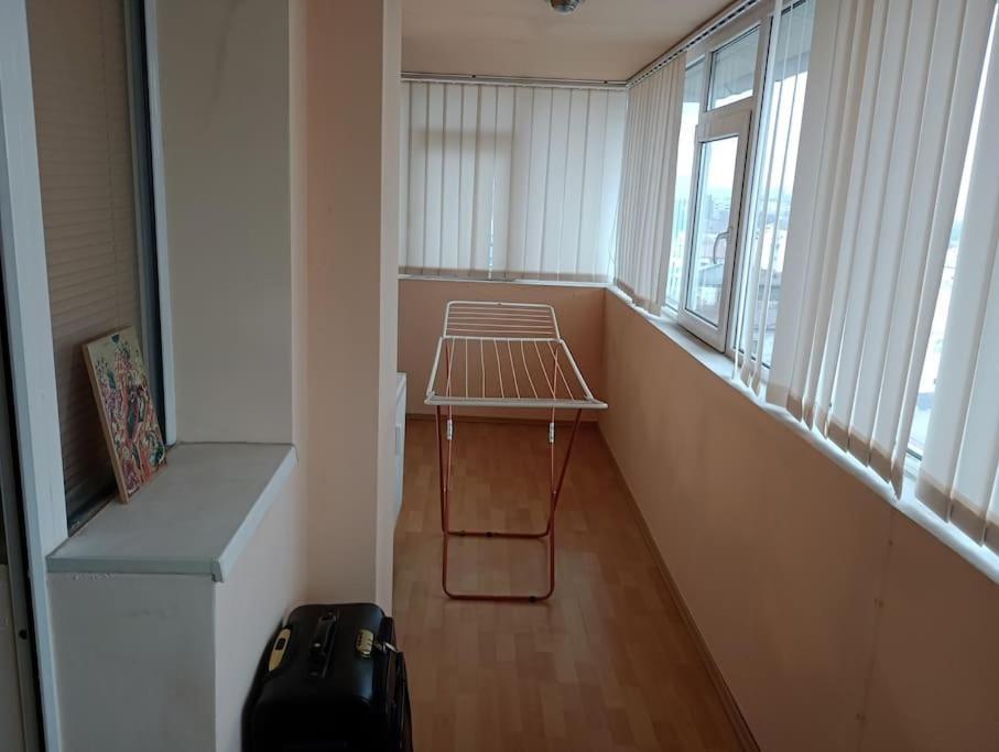 Apartament Ultracentral Kfc Craiova Kültér fotó